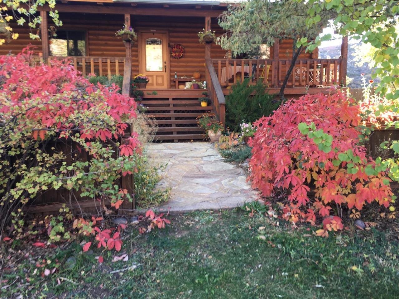 Canyon Wren Bed And Breakfast Bluff Exterior photo