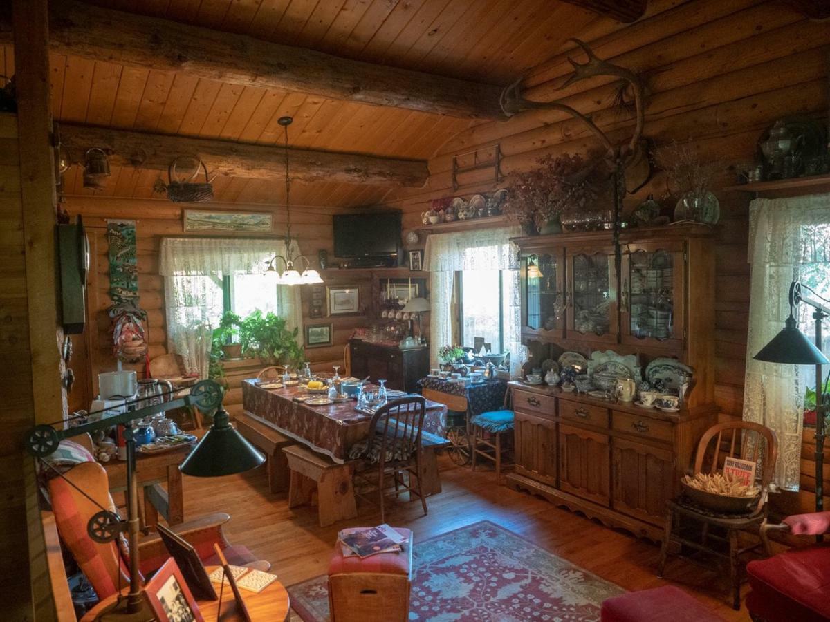 Canyon Wren Bed And Breakfast Bluff Exterior photo